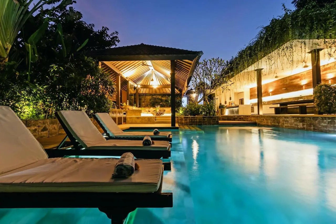 Villa Besok Seminyak  Seminyak (Bali)