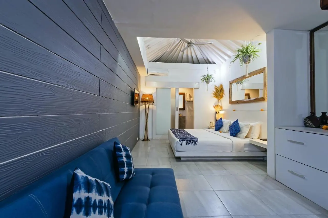 Villa Besok Seminyak Indonesia